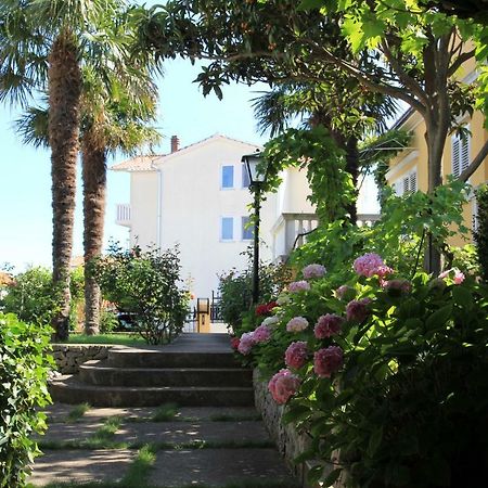 Vila Rojana Vodice Kültér fotó
